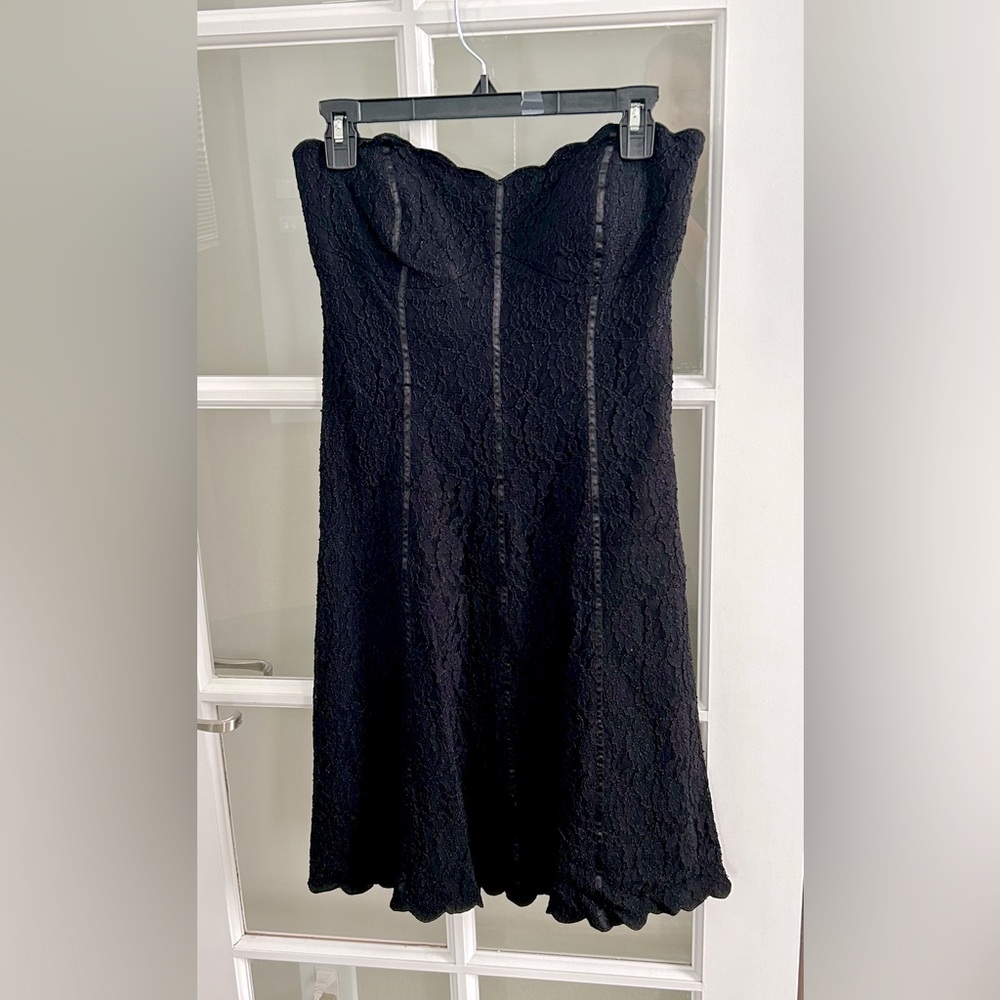 White House Black Market, size 4